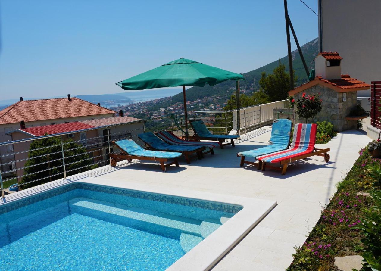 Apartments Jukic Klis ภายนอก รูปภาพ