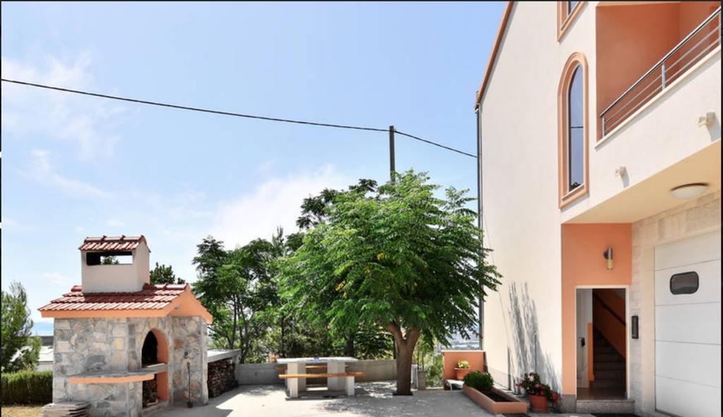 Apartments Jukic Klis ภายนอก รูปภาพ