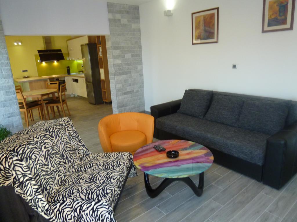 Apartments Jukic Klis ภายนอก รูปภาพ