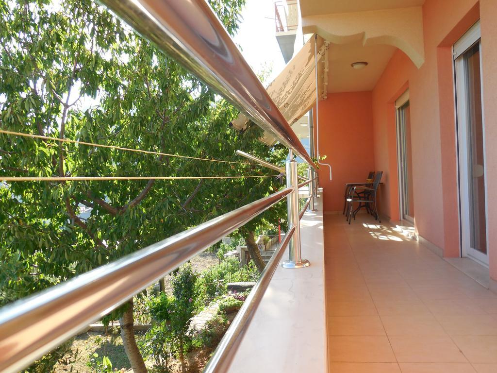 Apartments Jukic Klis ภายนอก รูปภาพ